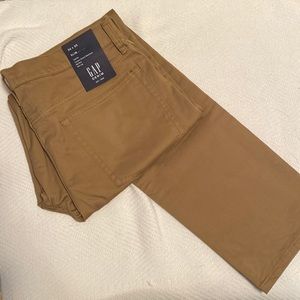Men’s pants. Gap denim size 34x30 slim. NWT
